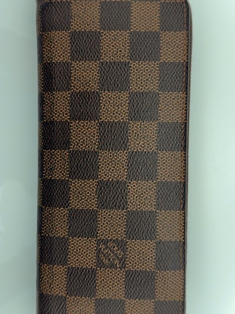 Louis Vuitton Zippy Wallet in Brown Damier